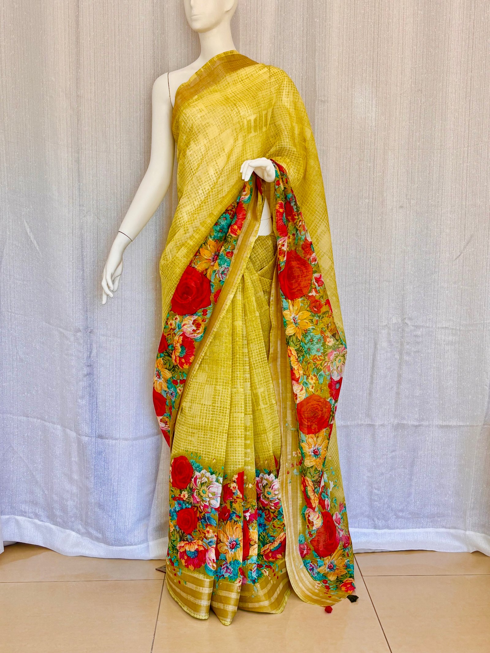 Sari Design 22NH