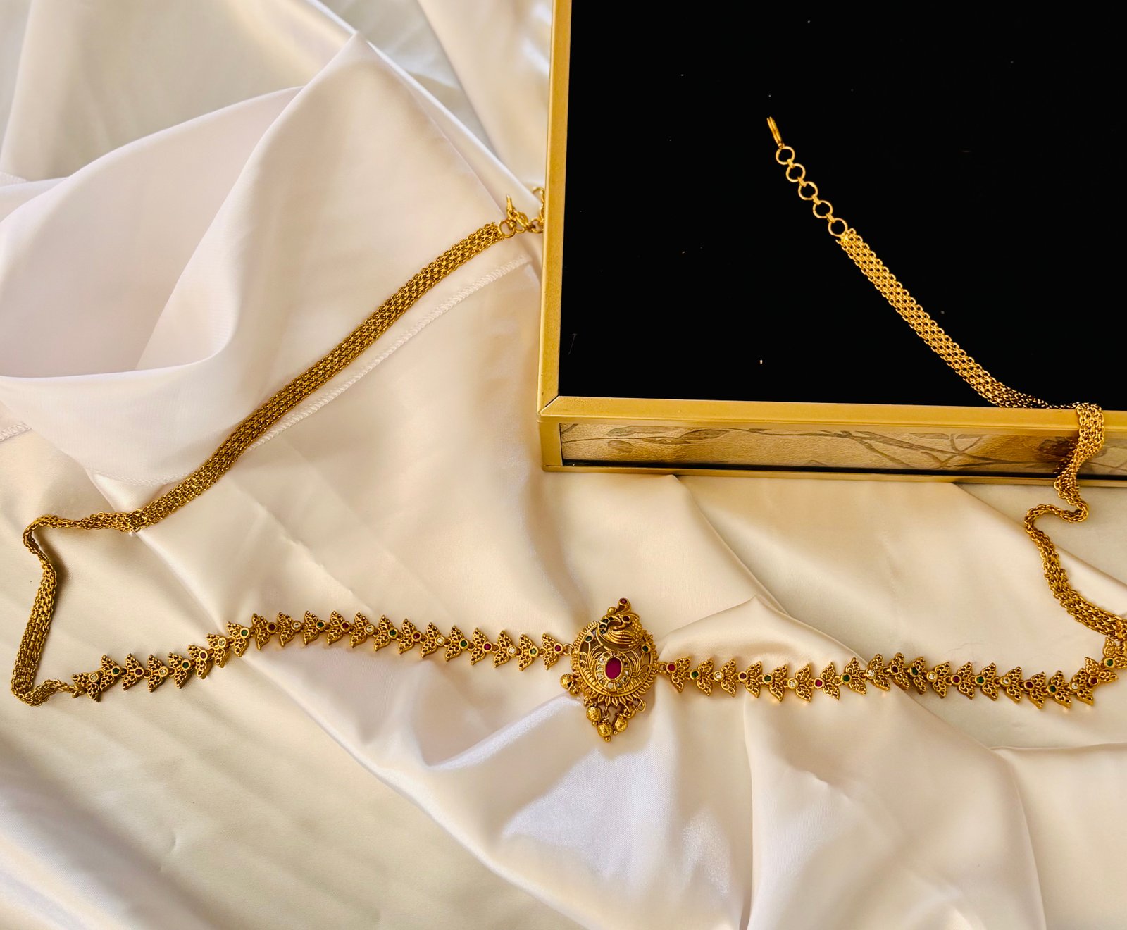 About Sri T Boutique